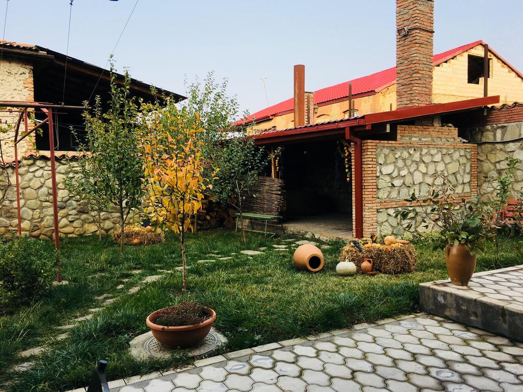 Hotel Sweet Home Telavi Exterior foto